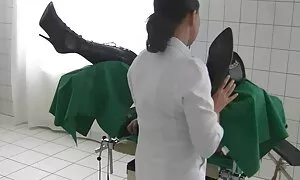 ट्रान्सभेस्टाइट र डा ...