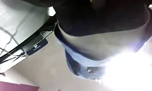 अपस्कर्ट, ठूलो गधा,  ...